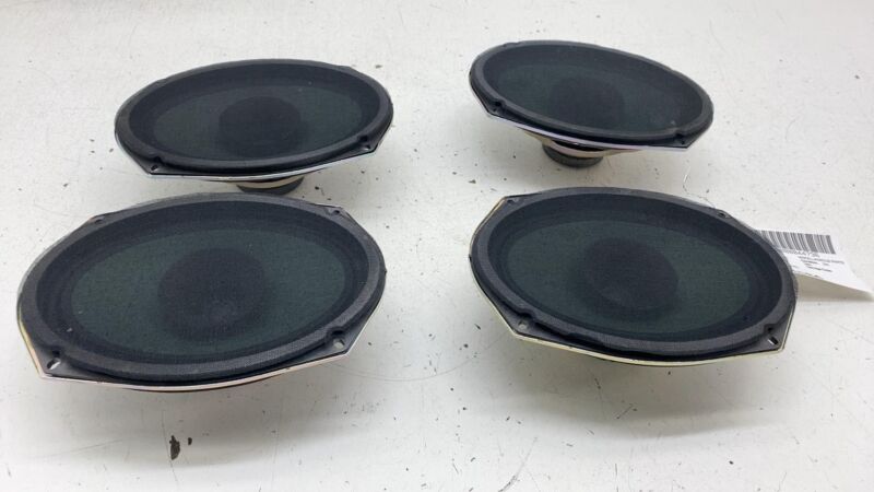 05091019AB ⭕ 2017-2024 Chrysler Pacifica Front and Rear Door Speaker 05091019AB (Set of 4)