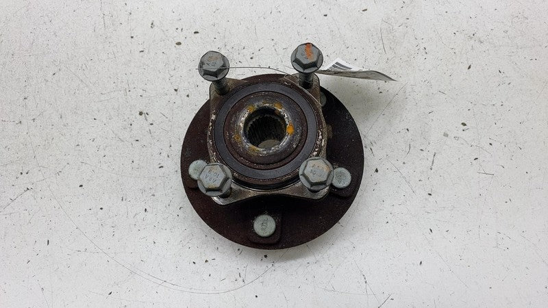 2022 2023 2024 Rivian R1T R1S Rivian Front Left or Right Wheel Hub Bea