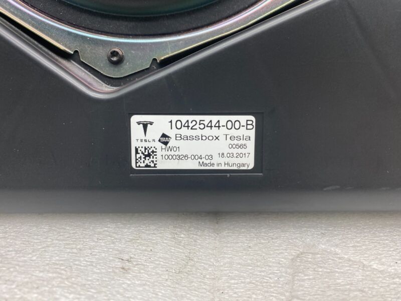 104254400B ⭕14-20 Tesla Model S MS Subwoofer Bass Audio Speaker Bassbox Woofer 1042544-00-B
