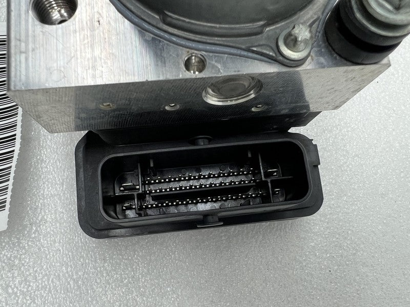 2018-2022 Mazda MX-5 Miata ABS Anti-Lock Brake Pump Control Module NF6