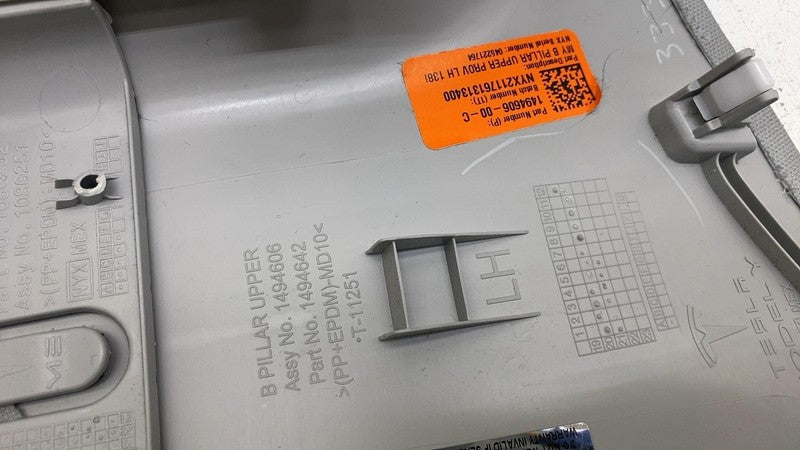 ⭕ 20-24 Tesla Model Y Driver B-Pillar Upper Trim Cover Panel Left 1494