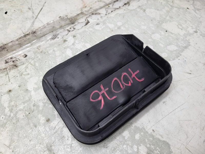 2F2A B280B62 AB ⭕ 12-20 Tesla Model S Rear Quarter Panel Rubber Flap Extractor Air Vent Grille