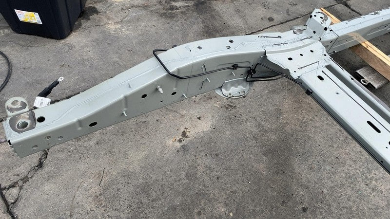 PT00031673D ⭕22-24 Rivian R1T R1S Chassis Main Suspension Body Frame Substructure