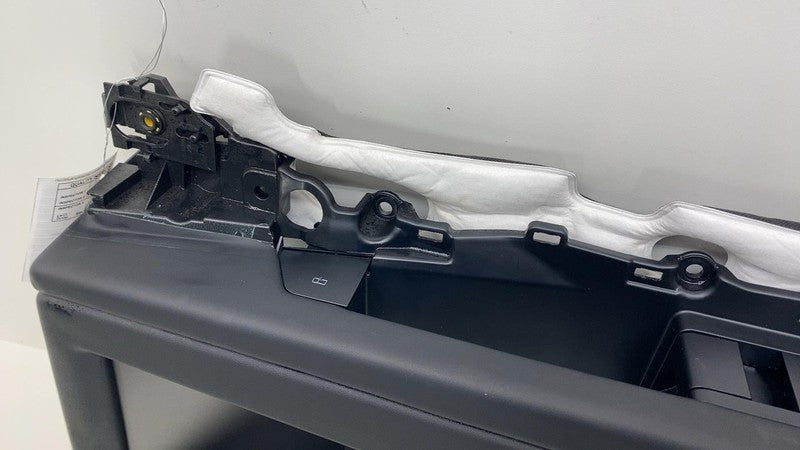 1820423 65 D 2024 2025 Tesla Cybertruck Front Passenger Side Door Trim Panel Card White Right