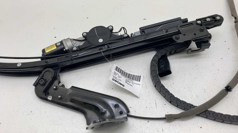 5926737AC ⭕ 2017-2025 Chrysler Pacifica Rear Left Sliding Door Track w/ Motor LH 5926737AC