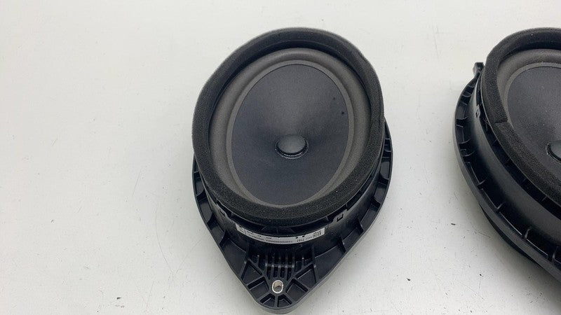 84664540 ⭕ 2025 Silverado 1500 SET of Front & Rear Door Audio Speaker 84664540/84577107