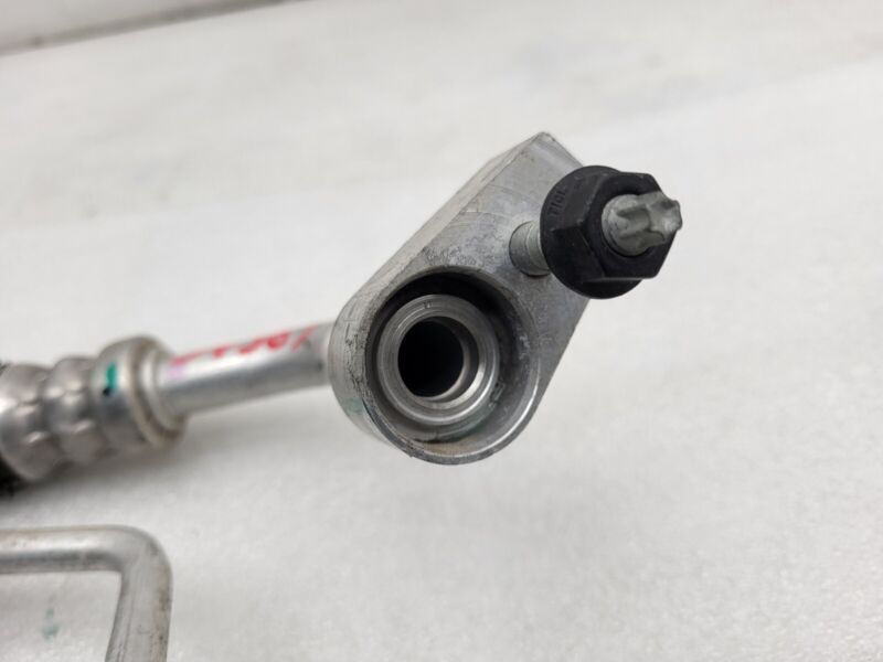 1037334 00 H 16-20 Model X AC Liquid Suction to Right Hand Rocker Hose Pipe Line 1037334-00-H