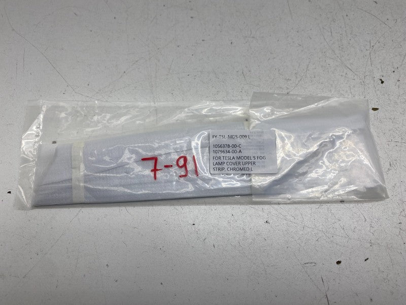 1056378 00 C ⭕ 2016-2020 Model S Left Fog Lamp Spear Cover Upper Strip Chrome LH 1056378-00-C