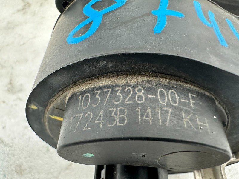 103732800F ⭕ 16-20 Tesla Model X Cooling System Auxiliary Coolant Water Pump 1037328-00-F