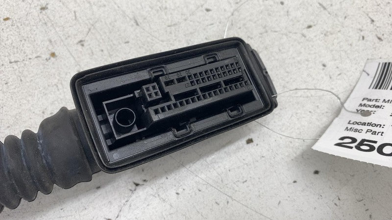 2018 2019 2020 BMW 530e Front Driver Side Door Wiring Plug Loom Left LH Assy