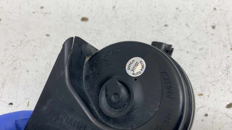 ⭕ 2018-2024 Jeep Wrangler Left Side Low Note Pitch Signal Sound Horn 6