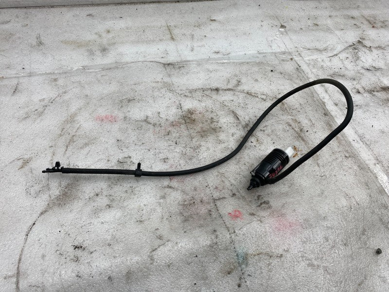 1WP0101 ⭕ 2021-2025 Tesla Model X MX Front Windshield Glass Washer Motor Pump Assembly