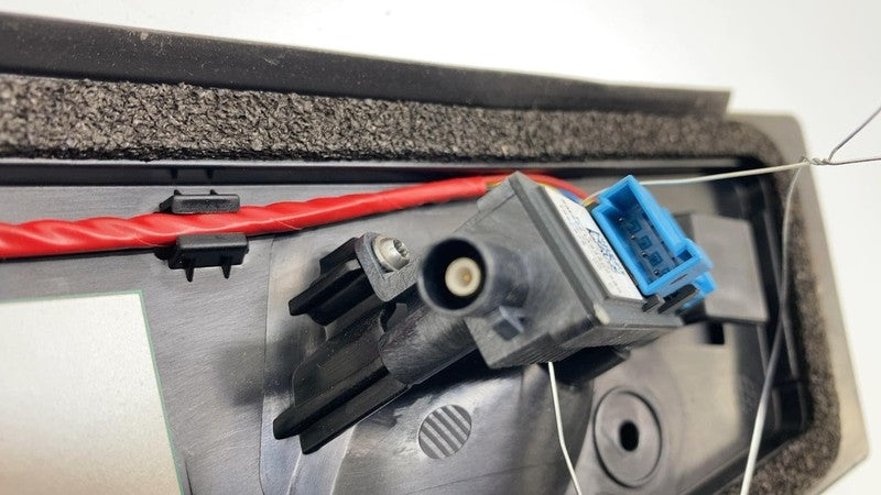 110043700E 2017-2023 Tesla Model 3 Left B-Pillar Applique Glass Trim Molding w/ Camera LH