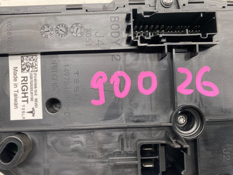 149784610E ⭕20-23 Tesla Model Y Right Low Voltage Controller Electronic Module 1497846-10-E