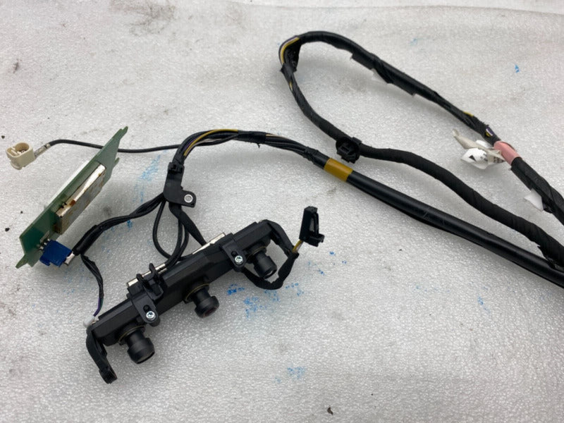 A18 105030301 17-22 Model 3 Windshield Triple Camera + Antenna GPS Module Harness 1079734-00-C