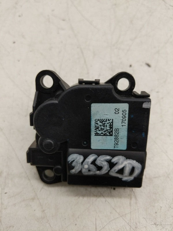 T92882B ⭕ 2017-2020 Tesla Model 3 A/C Heater Blower Flap Motor Actuator Assembly T92882B
