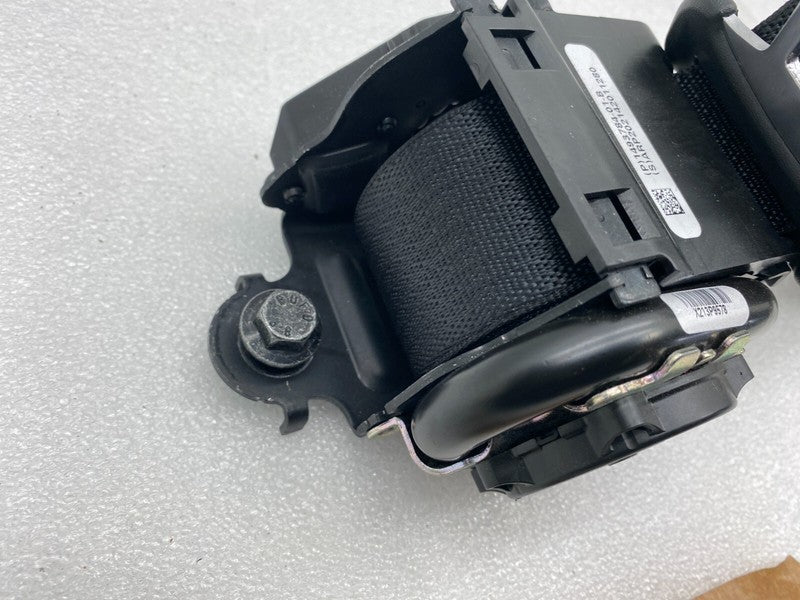 149378401B ⭕ 20-23 Model Y MY Rear Left or Right 2nd Row Seat Belt & Retractor 1493784-01-B