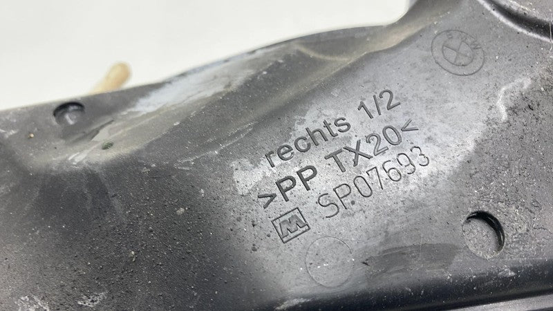 6166 7 388 733 2017-2022 BMW 530e G30 Front Passenger Windshield Cowl Water Drain Channel Right