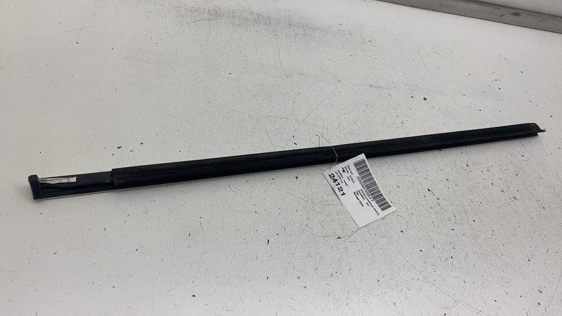 4KE 837 475 ⭕ 2019-2023 Audi E-Tron Quattro Front Left Side Door Window Belt Moulding OEM