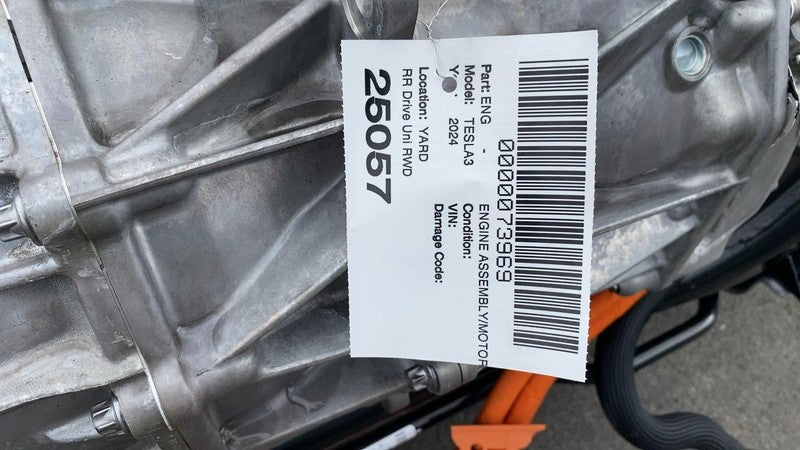 1120990 18 J ⭕ 24-25 Model 3 Rear Drive Unit Low Current + Subframe & Suspension 1120990-18-J