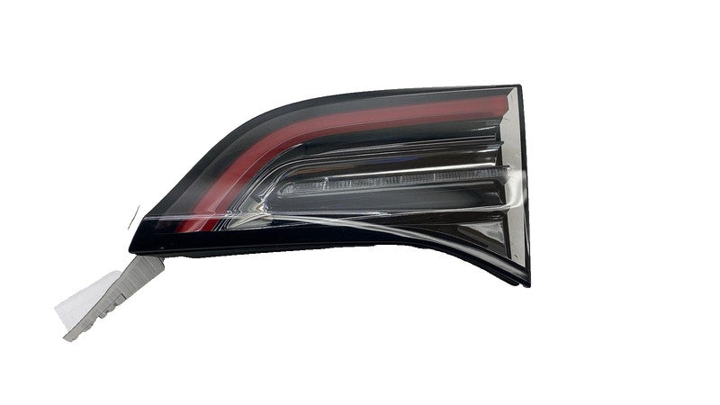 ⭕ 2017-2023 Model 3 Rear Right Inner Taillight LED Tail Lamp 4-Pin 150