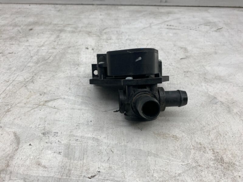 2012-2020 Tesla Model S MS Water Pump Cooling System Electric Motor 6007384-00-B
