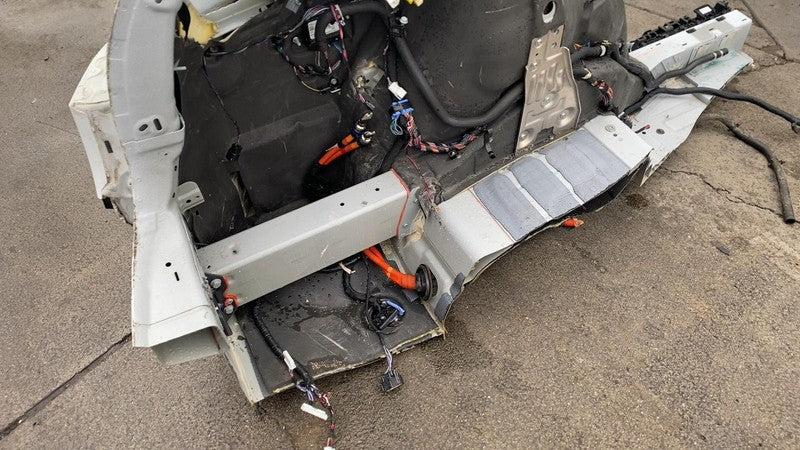 ⭕ 16-20 Tesla Model X MX Rear Left Quarter Panel Structural Cutout LH White PPSW