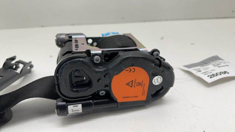 0589-P1-000249 ⭕ 2014-2015 Mercedes-Benz B Electric Drive Front Right Seatbelt & Retractor Assy