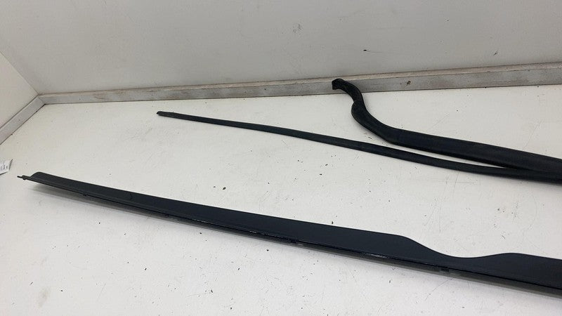 ⭕ 2012-2023 Tesla Model S Right Rocker Panel Scuff Plate Molding w/ Ru