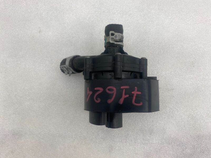103534800F 2016-2020 Tesla Model S X Cooling System Auxiliary Water Coolant Pump FWD Assy