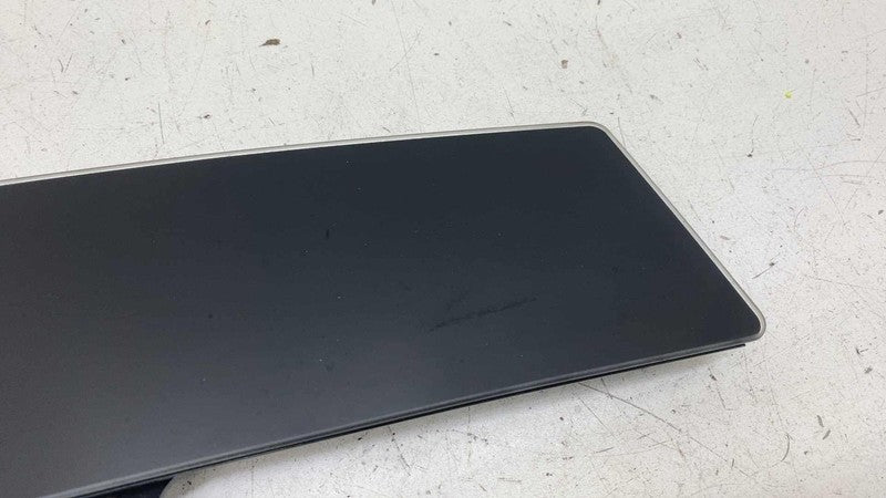104135700C ⭕ 2016-2025 Tesla Model X Rear Side Exterior Door Glass Pillar Left 1041357-00-C