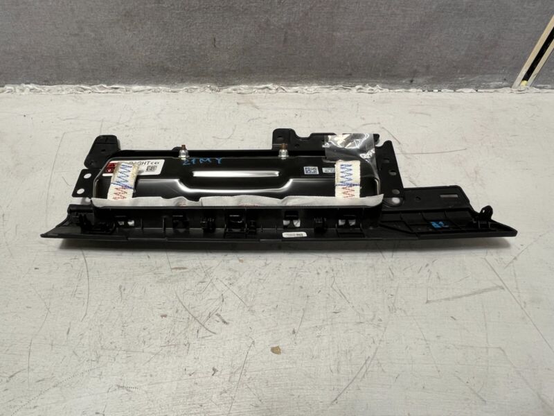 114375300A ❇️17-23 Tesla Model Y 3 Right Knee Airbag Passenger Safety Module RH OEM 1077826