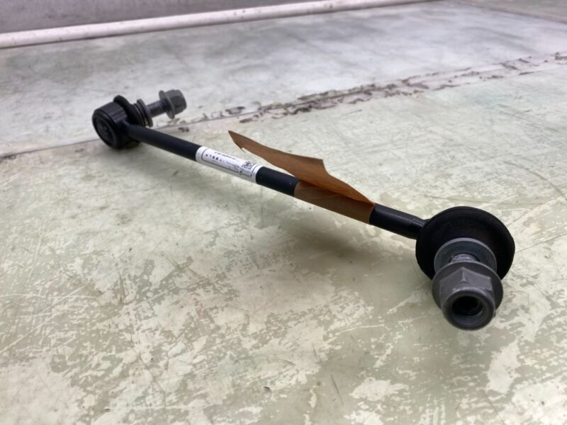 104439100D 2017-2022 Tesla Model 3 M3 Front Left Anti-Roll Sway Bar Stabilizer Link LH OEM