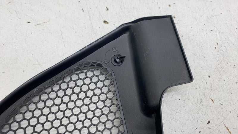 ⭕ 2018-2024 BMW X3 X4 Front Windshield Cowl Vent Panel Cover Right 517