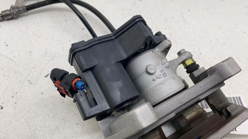 ⭕ 2017-2025 Tesla Model 3 Rear Right Caliper + Brake Hose Line BASE 10