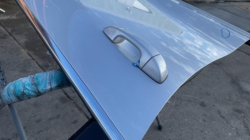 2011-2018 Porsche Cayenne Front Passenger Door Shell Panel Right RH Silver LX7W