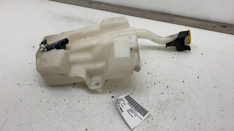 CJ54 17B613 AC 2013-2018 Ford C-Max Windshield Washer Reservoir Bottle Tank CJ54-17B613-AC
