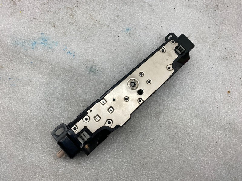 1585601 00 D ⭕ 2017-2023 Tesla Model 3 Y WiFi Bluetooth Antenna Control Module 1585601-00-D