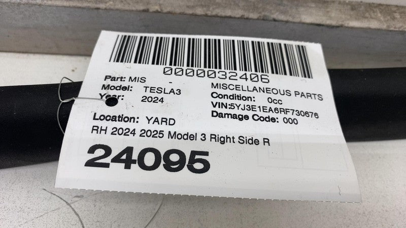 191098600D ⭕ 24-25 Model 3 Rear Right Primary Body Weatherstrip Rubber Seal RH 1910986-00-D