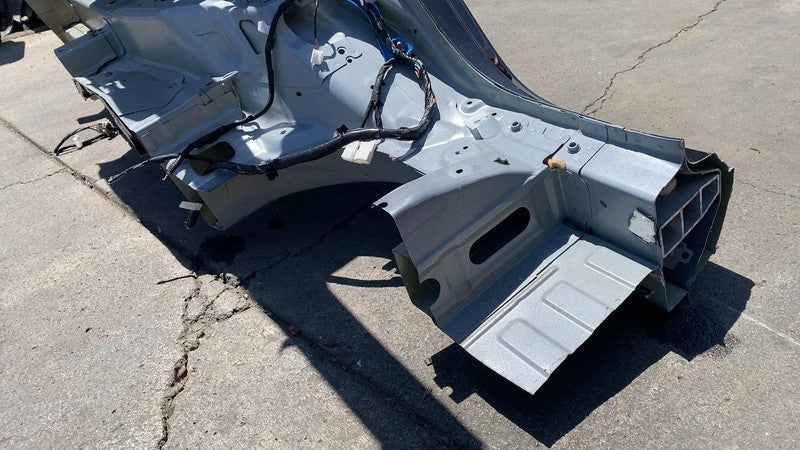 ⭕ 2024-2025 Tesla Model 3 Rear Left Quarter Panel Structural Frame Cut Gray PN01