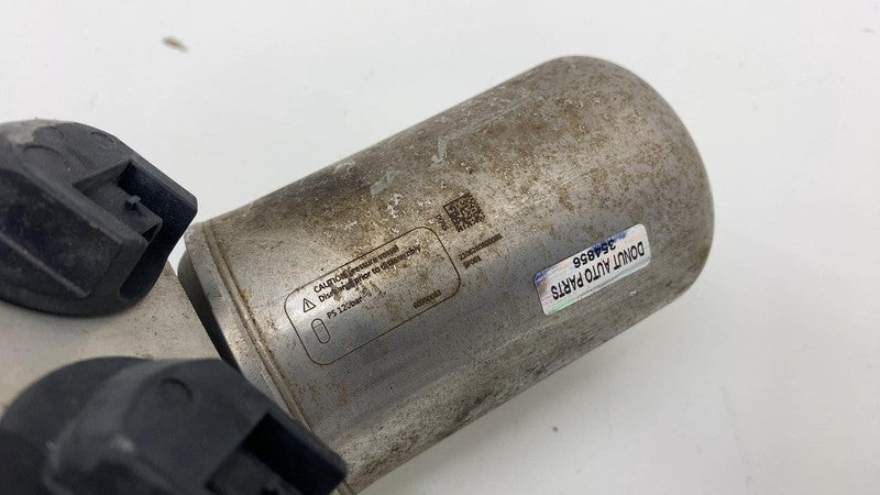 C200001904 ⭕ 22-24 Rivian R1T Rear Left Air Suspension Shock Strut Absorber LH C200001904