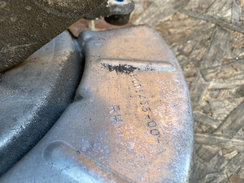 102741600D 16-20 Model X Rear Right Suspension Spindle Knuckle w/ Hub & Shield 1027416-00-D