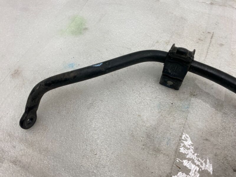 102748100H 2016-2020 Tesla Model X Rear Suspension Anti-Roll Stabilizer Sway Bar 19MM Assy