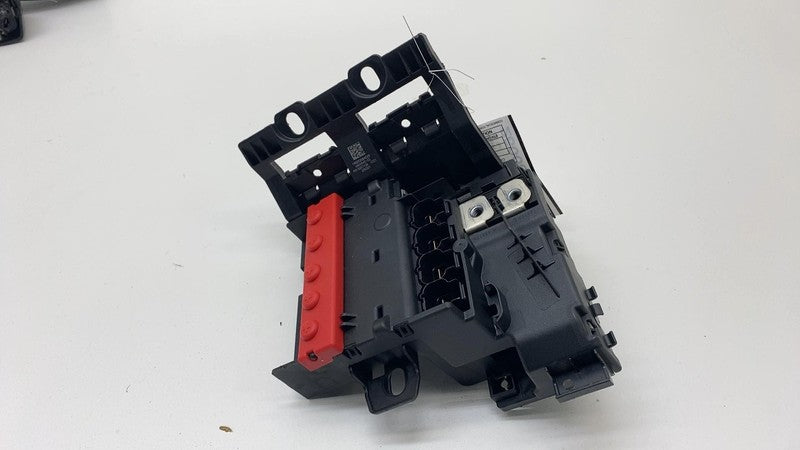 2018-2023 BMW 530e G30 Positive Battery Cable Distribution Fuse Box 68