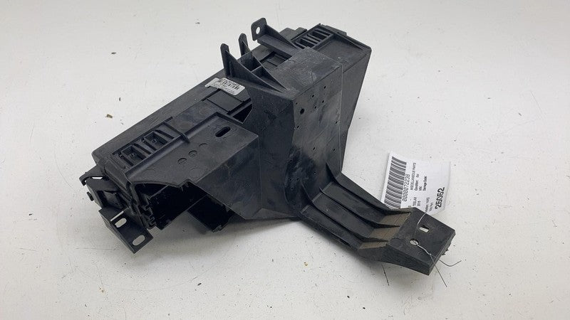⭕16-20 Model X Front Trunk Frunk Engine Bay Under Hood Fuse Box 12V 10
