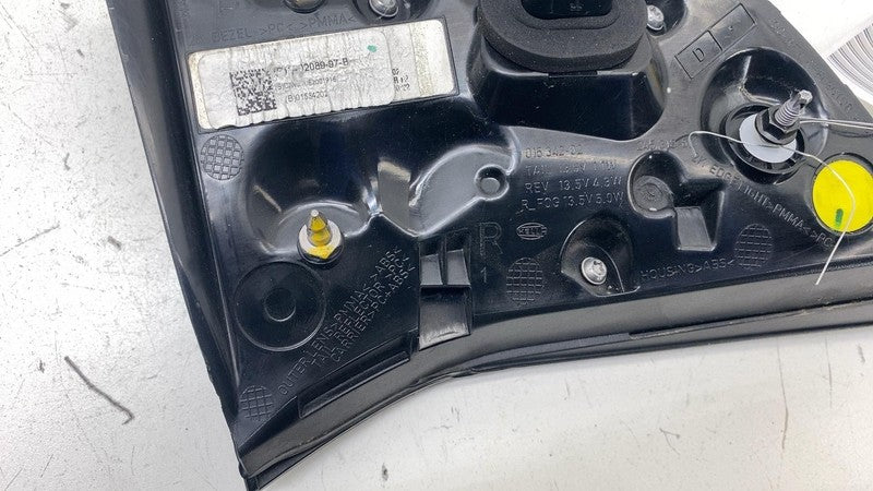 1502089-97-B ⭕ 2020-2024 Model Y Rear Right Inner Taillight LED Tail Lamp 4-Pin 1502089-97-B