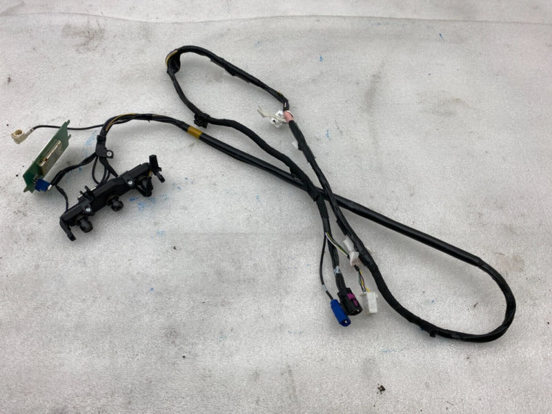 A18 105030301 17-22 Model 3 Windshield Triple Camera + Antenna GPS Module Harness 1079734-00-C