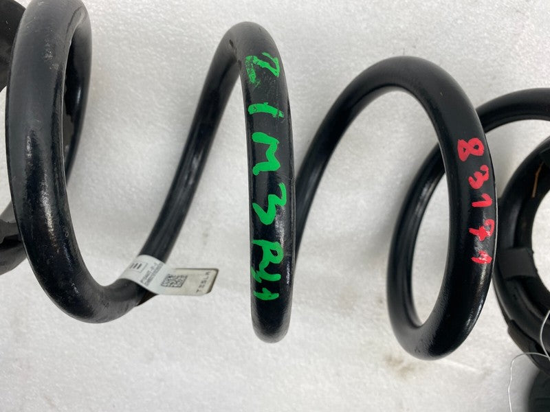 104447201E ⭕ 17-23 Tesla Model 3 M3 Rear Left or Right Suspension Coil Spring 1044472-01-E