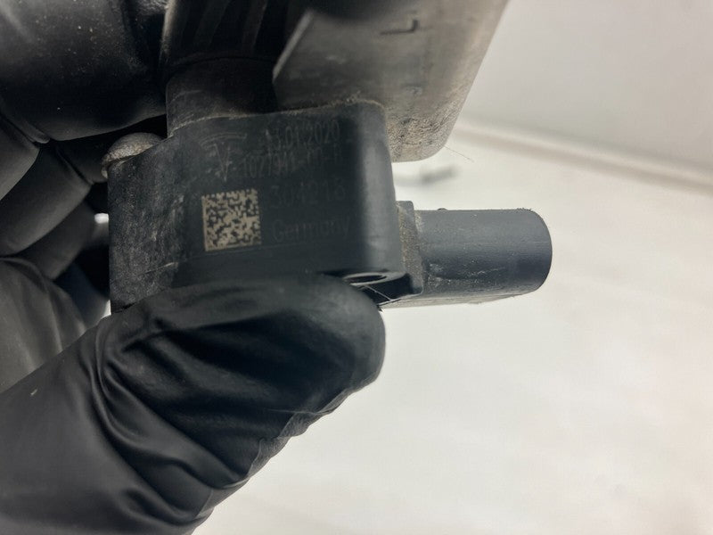 102794100B ⭕ 2016-2020 Model X Front Left Air Suspension Height Level Sensor 1027941-00-B