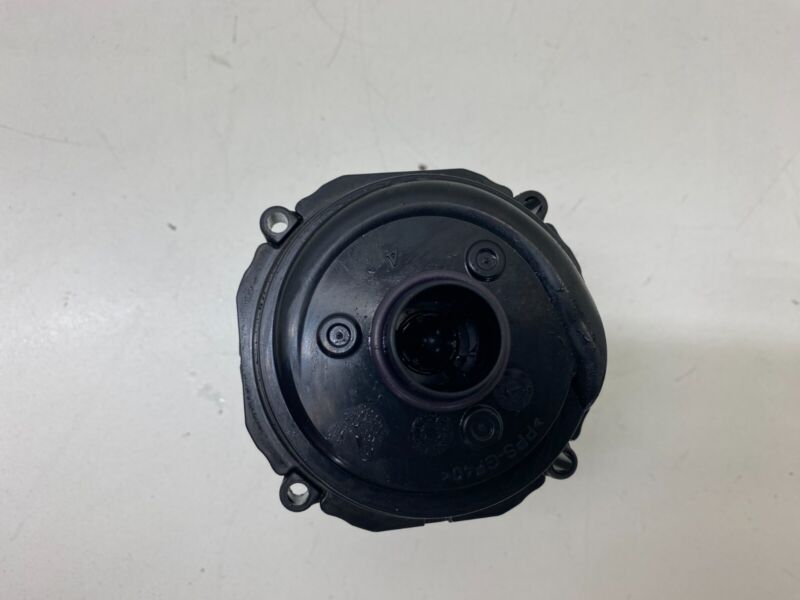 1088245 99 I 2017-2023 Tesla Model 3 M3 Radiator Reservoir Auxiliary Coolant Water Pump Motor